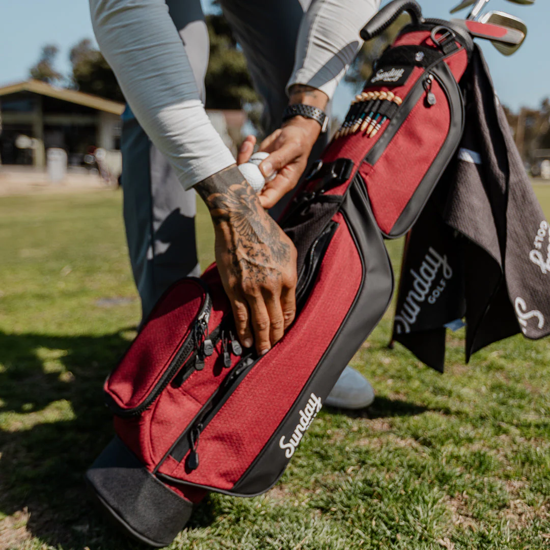 The Loma | Ron Burgundy Par 3 Bag - Image 8